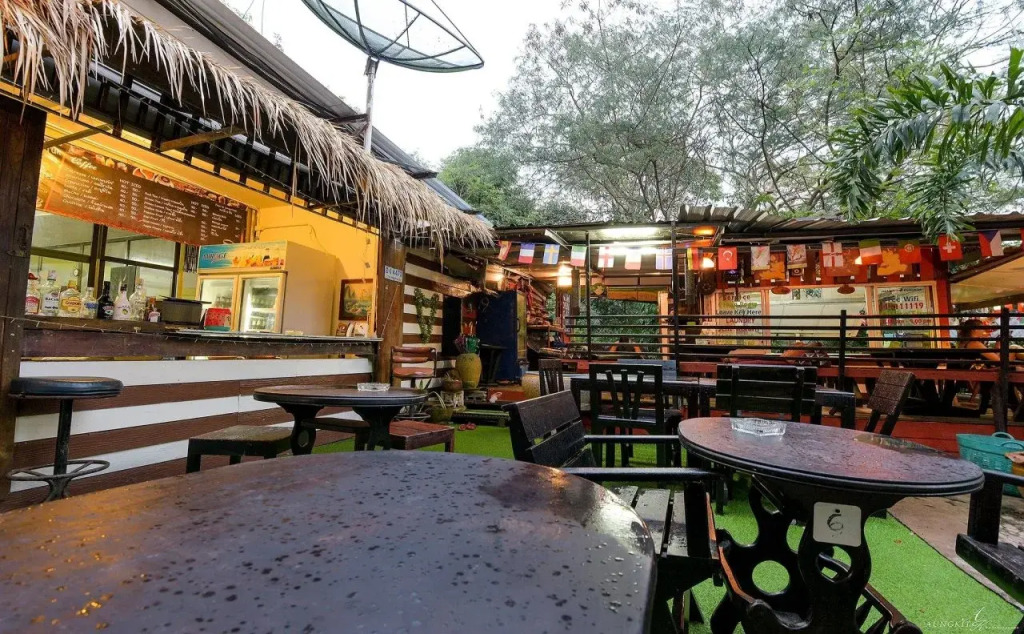 Tuk Tuk Guesthouse