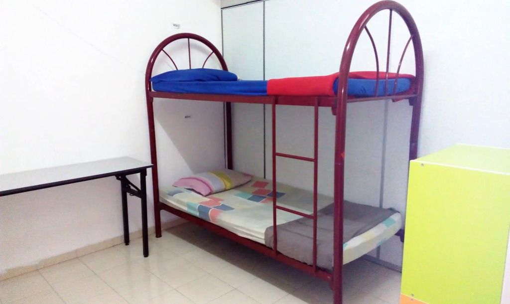 Backpacker's Freak Hostel