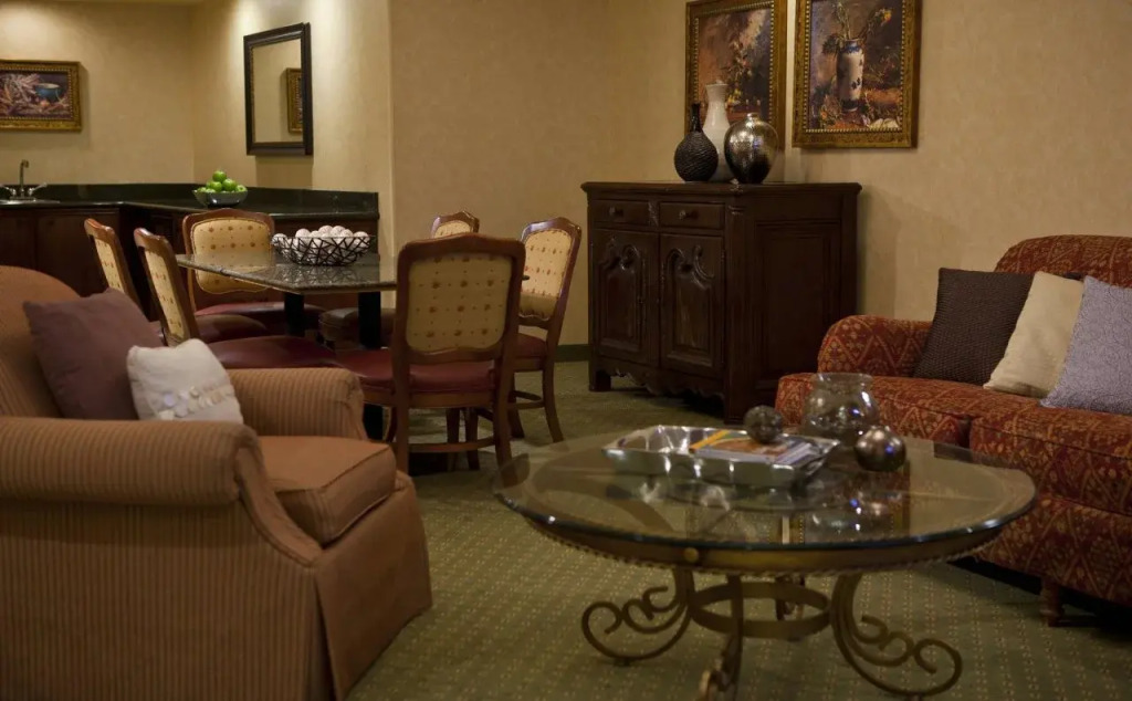 Renaissance Tulsa Hotel & Convention Center