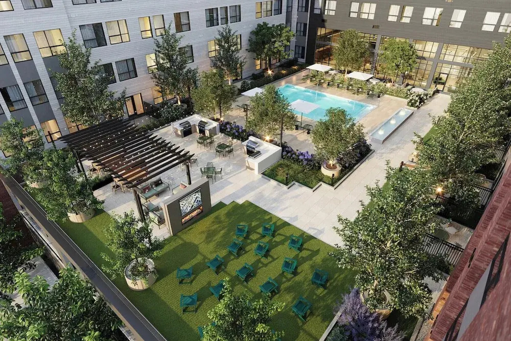 Luxury Apartments by Hyatus at Boston Everett