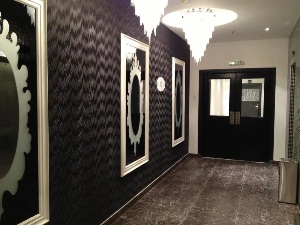 Loumage Hotel & Suites