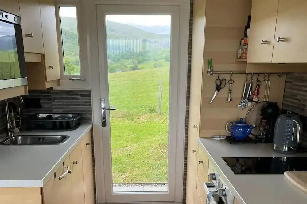 Snowdonia 1-bed Chalet, Sleeps 2, Stunning Views