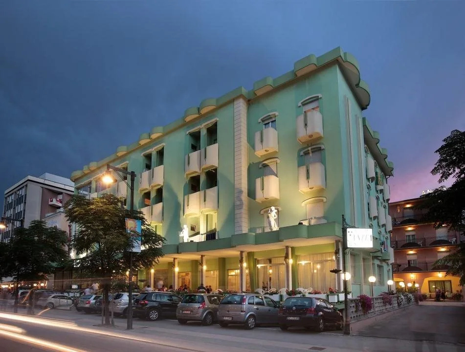 Hotel Serena