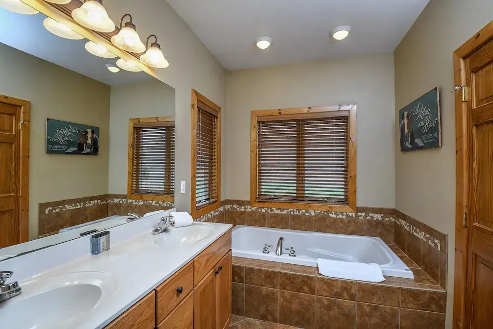 No Wake Zone 5 Bedroom House
