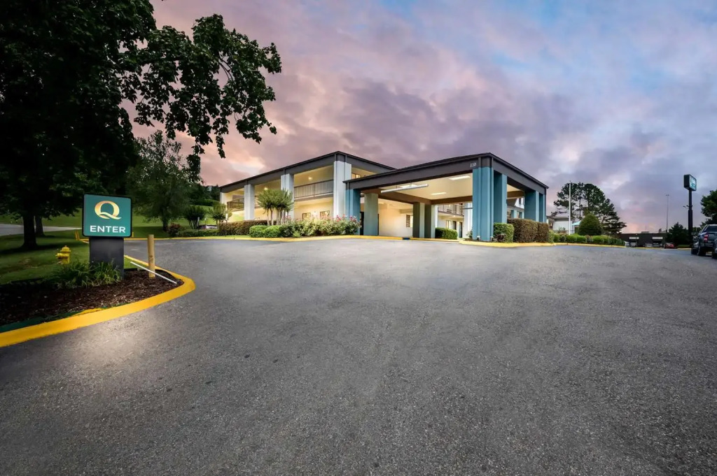 Quality Inn Pelham I-65 exit 246