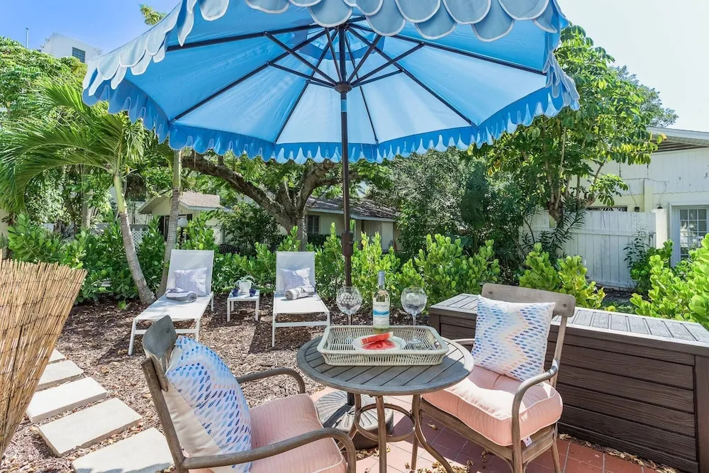 Pelican Gardens 7 By Lido Beach