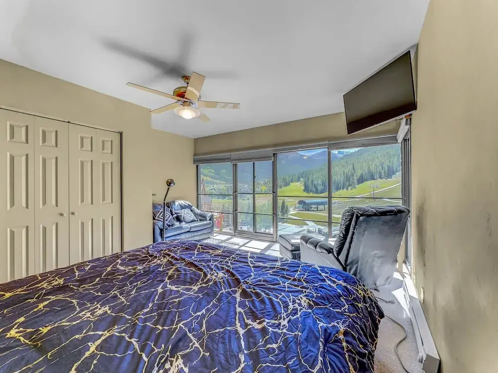 Sf411 Snowflake 3br 3ba 4 Bedroom Condo by RedAwning