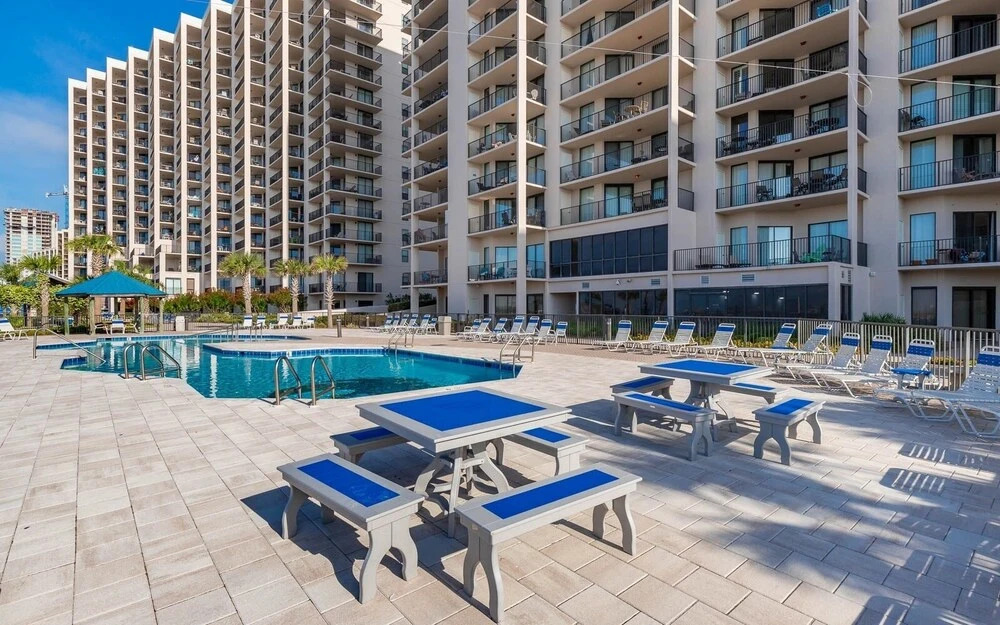 Phoenix East 2 2064 2 Bedroom Condo