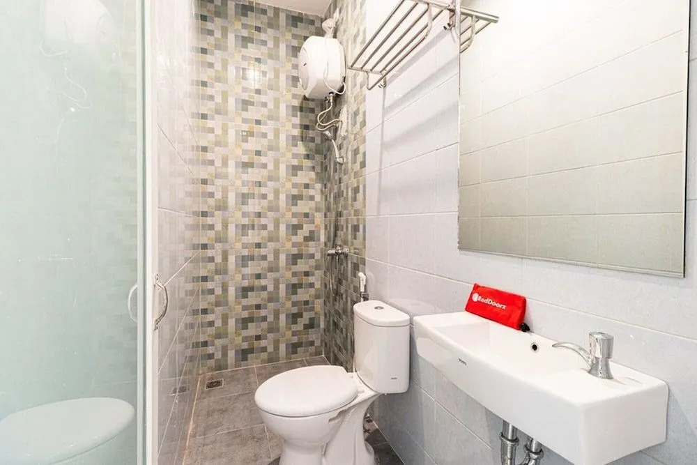 RedDoorz Plus @ Centrium Katamso Medan