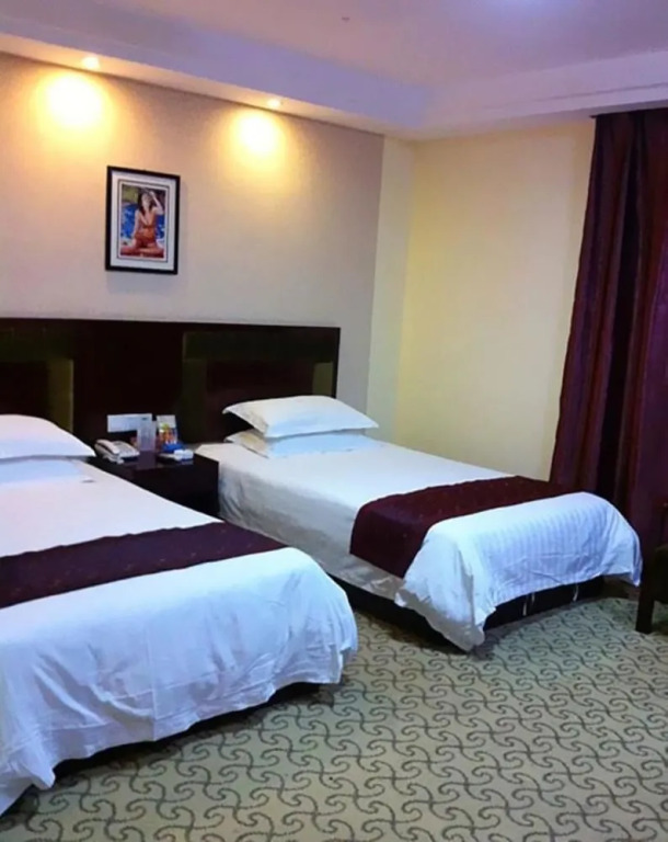 Ji'an Hexin Business Hotel