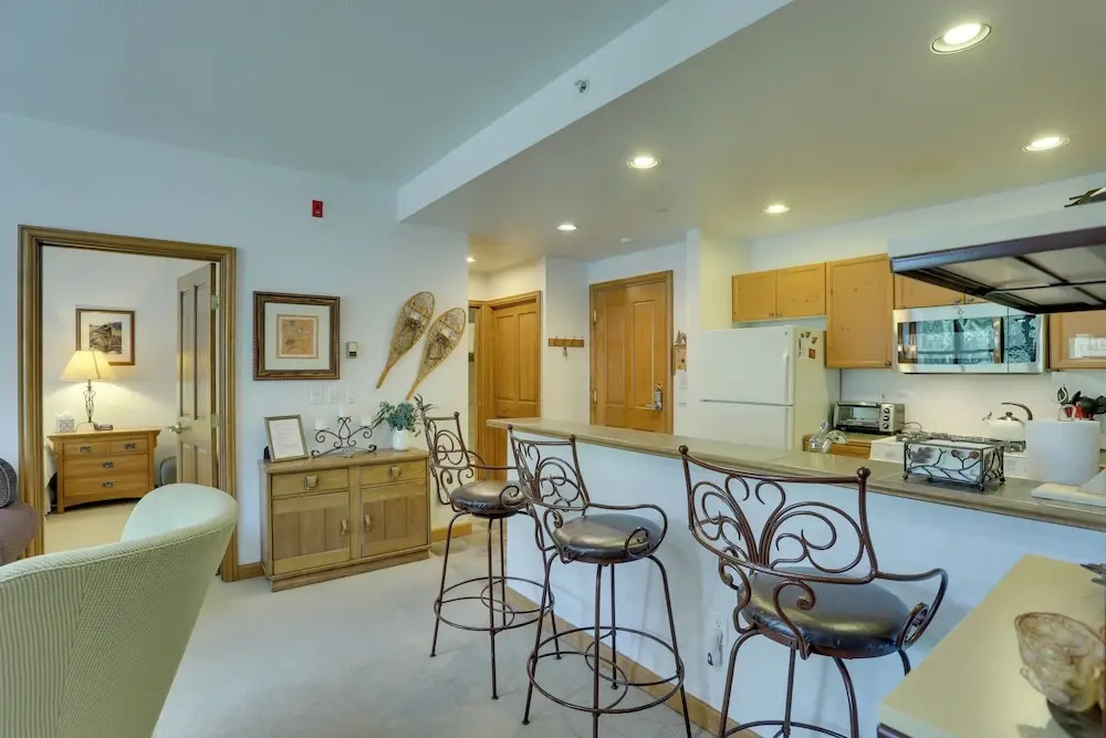 Lavish Escape - 3 Mi From Beaver Creek Resort!