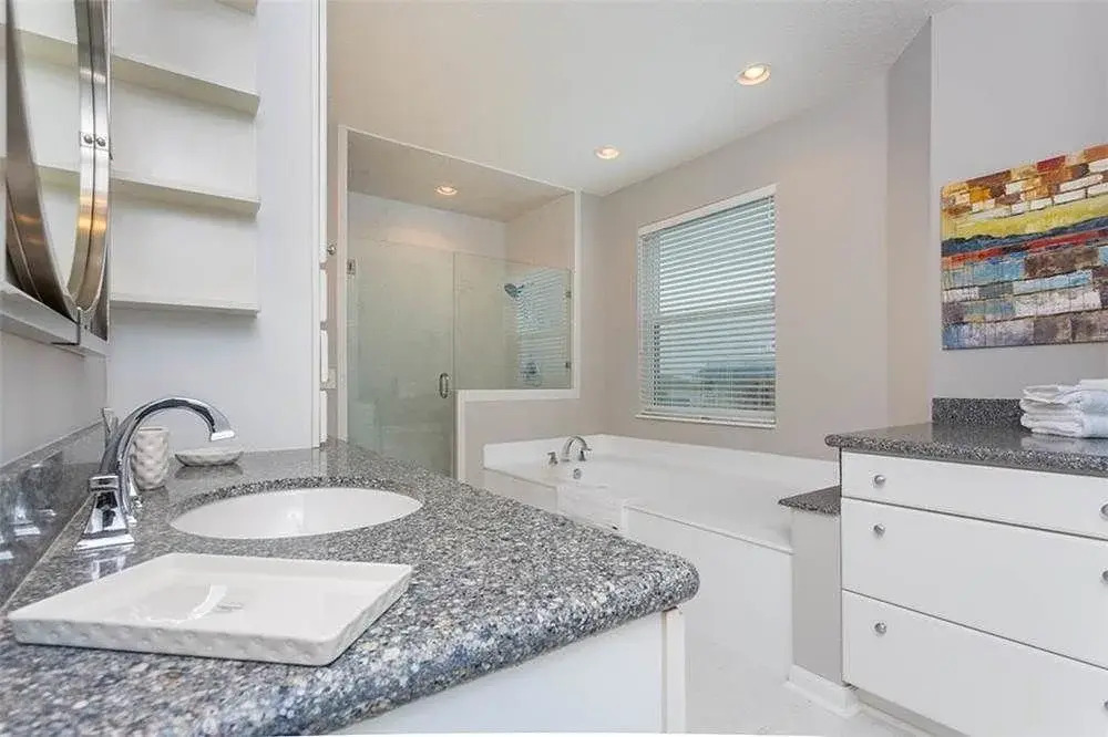 High Tide by Distinctive Beach Rentals