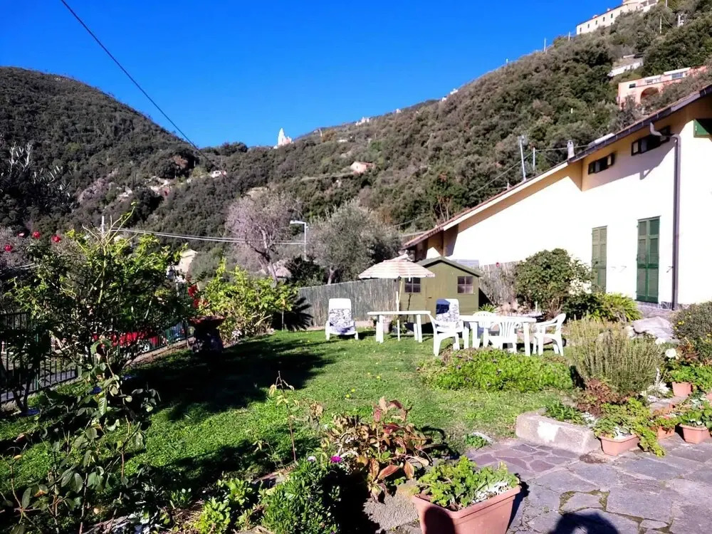 Trilocale Con Giardino Bonassola