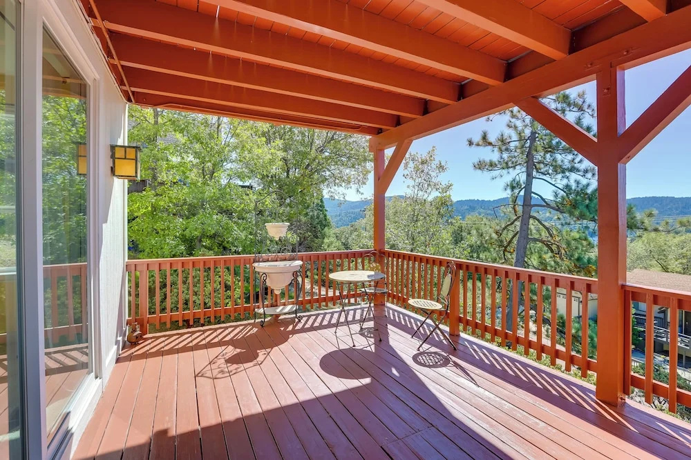 Lake Arrowhead Home w/ 3 Decks & Stunning Views