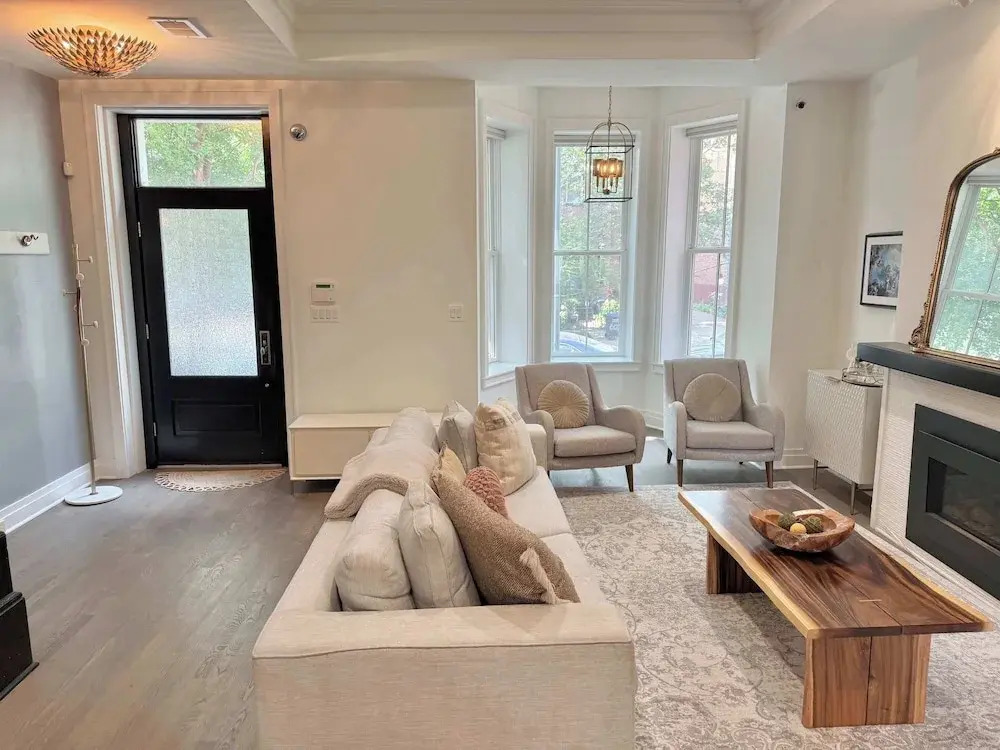 Essence of DC Vibrant Shaw With 2 Parking Slots - 4 Bedroom