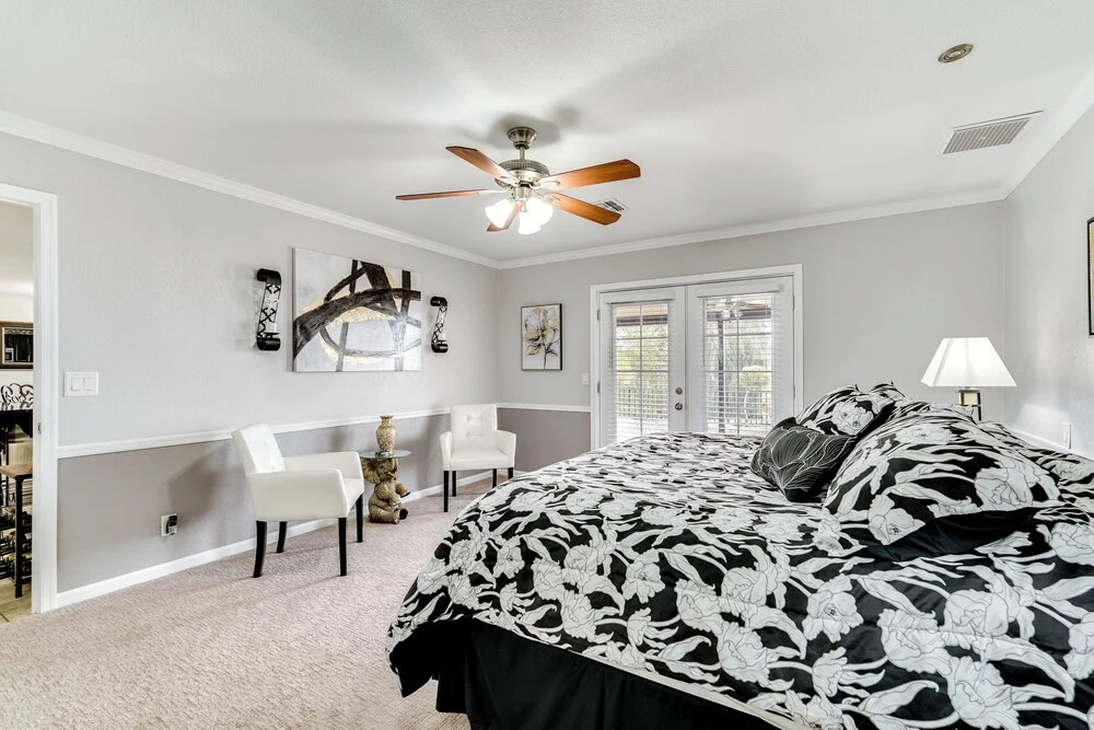5 Mi to Beach: Poolside Paradise in Lake Havasu!