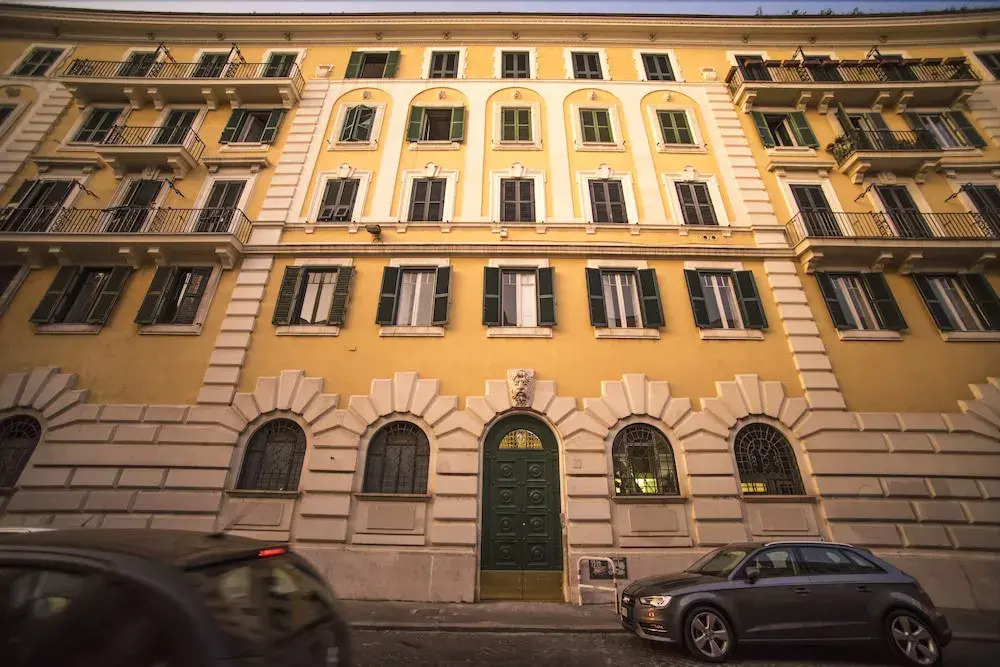 Corner 8