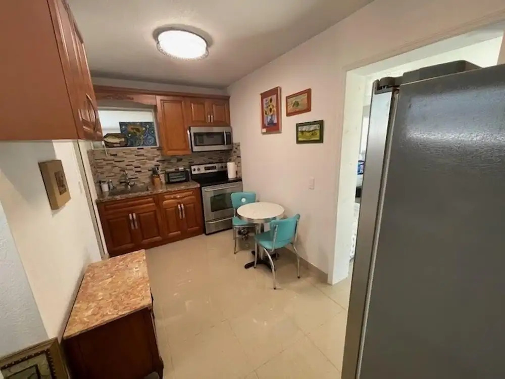 Rim Canal 'yellow House' With Canal Views & Boat Dock 1 Bedroom Cottage by RedAwning