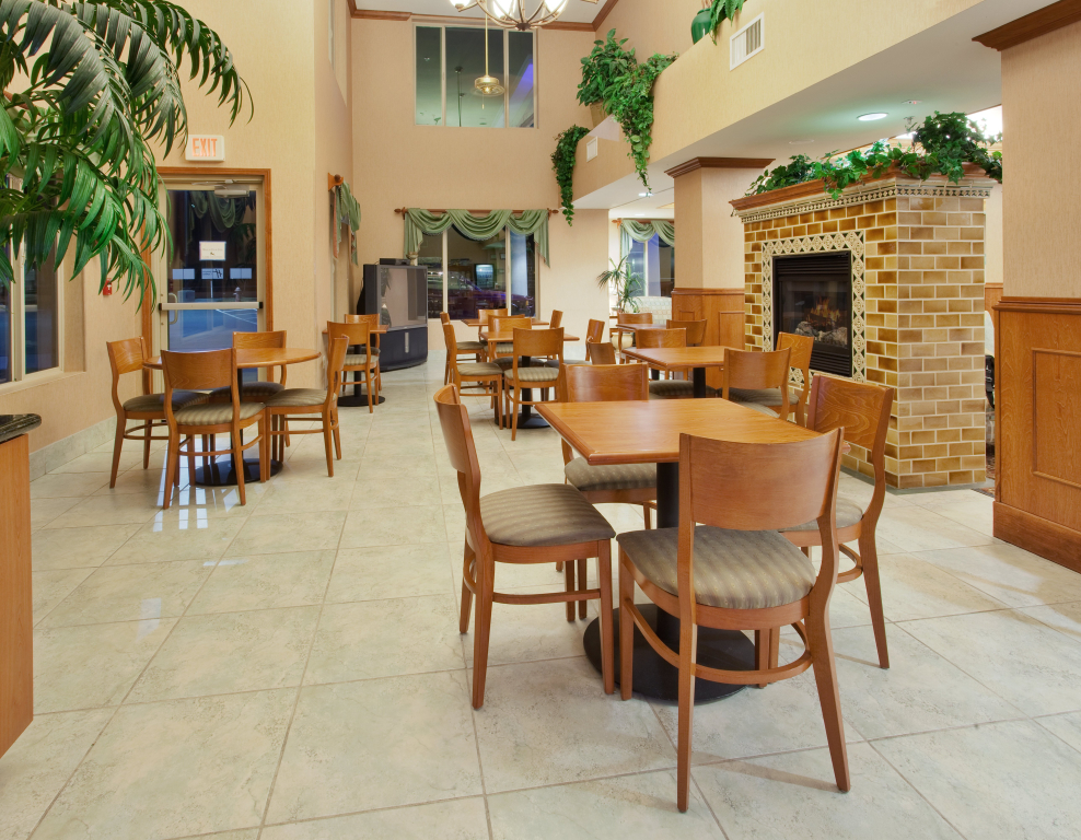 Holiday Inn Express Hotel & Suites Carson City by IHG