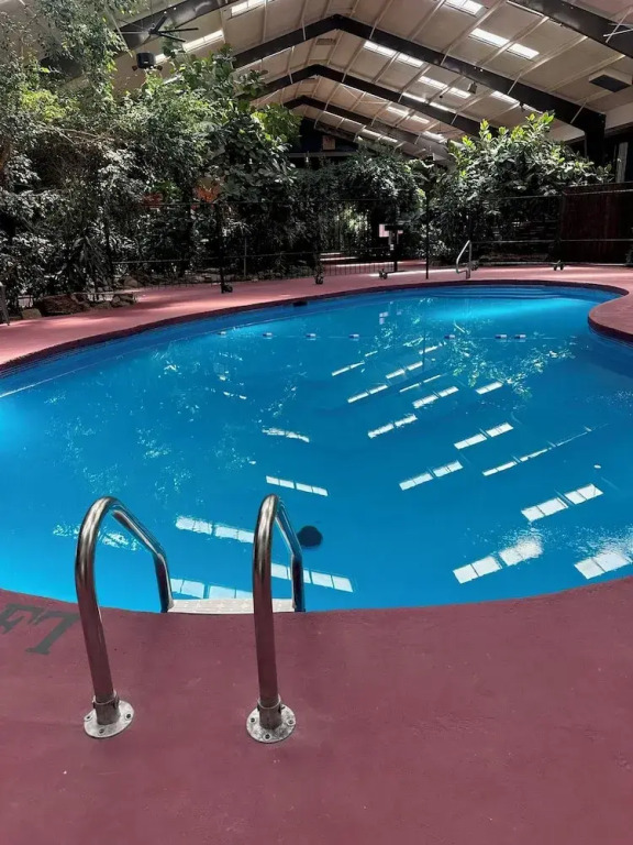 Historic Cow Palace Inn