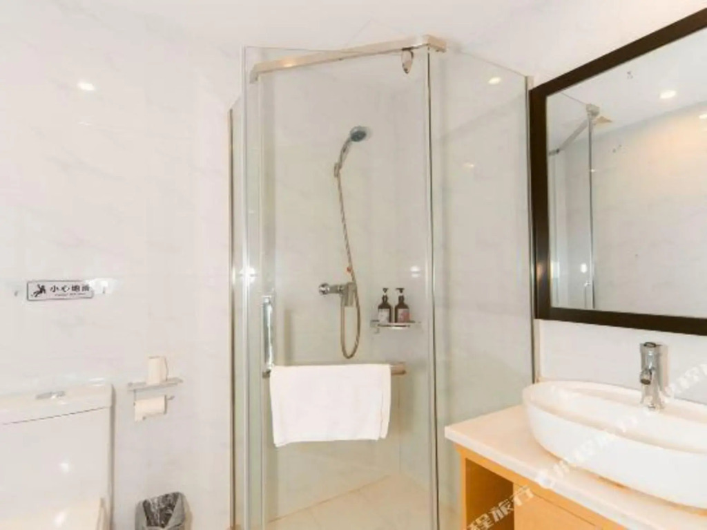Homeinn Ease Hotel (Wenzhou Shuangyu Passenger Transportation Center)