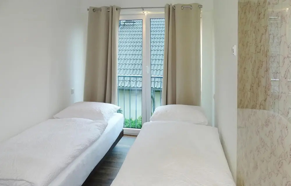 Haus 6