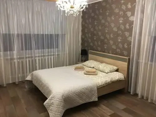 Lee Apartments