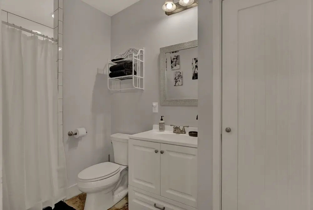 Romantic Casita With Grill ten min From Downtown!