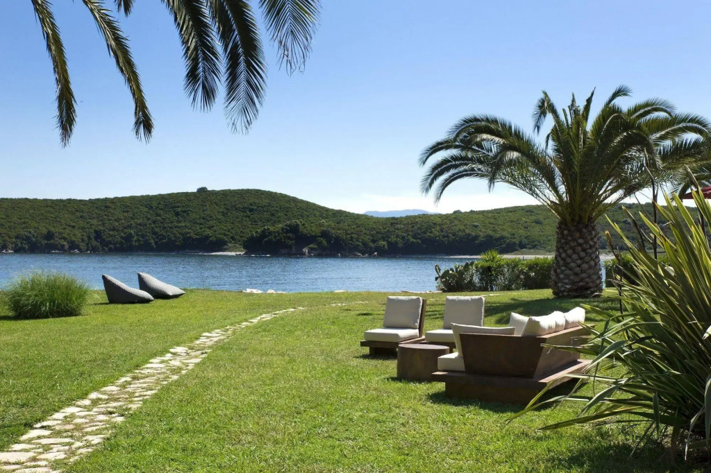 Bella Mare Hotel