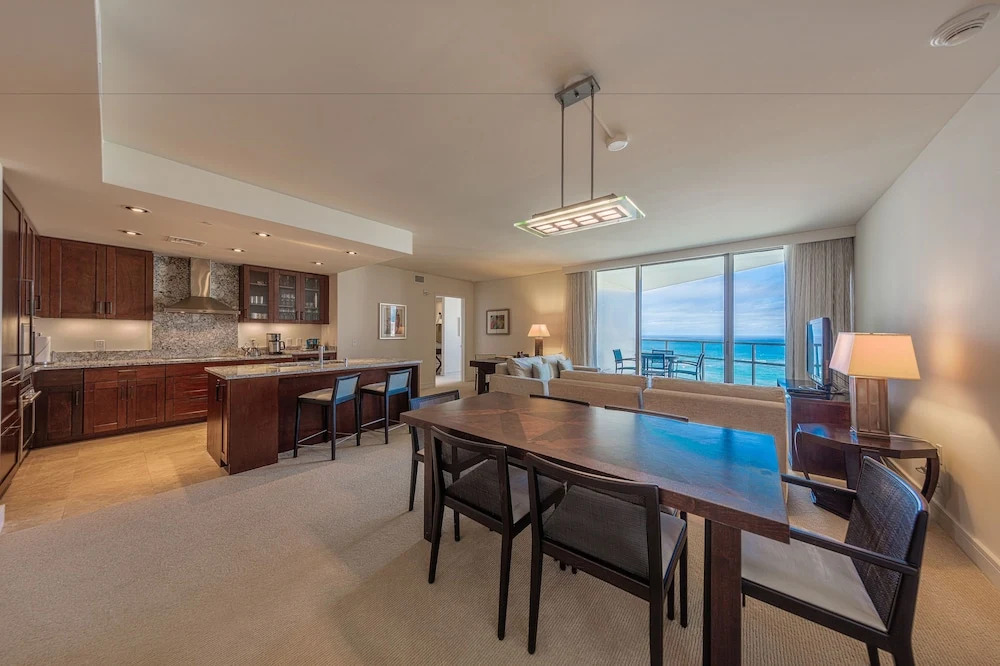 Gaia Hawaii at Trump Waikiki Hotel
