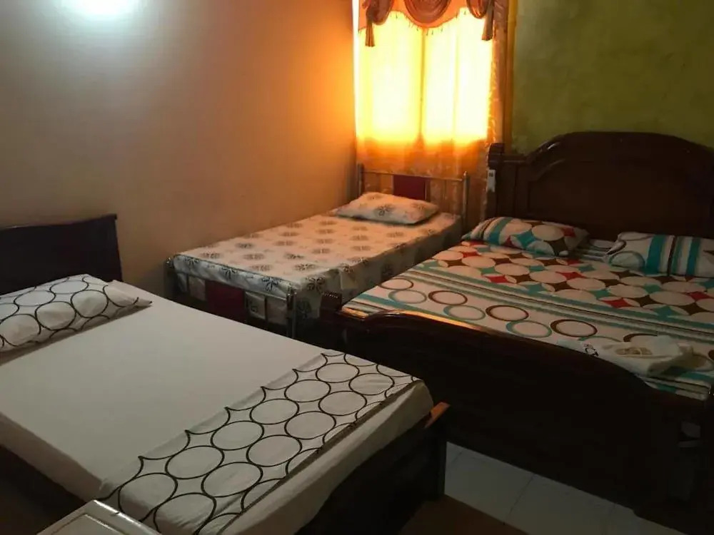 Hotel Colonial Inn