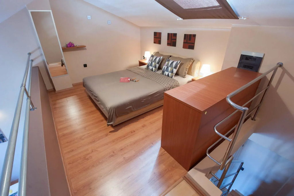 Apartment Ivan - great location: A2 Poljana, Island Ugljan