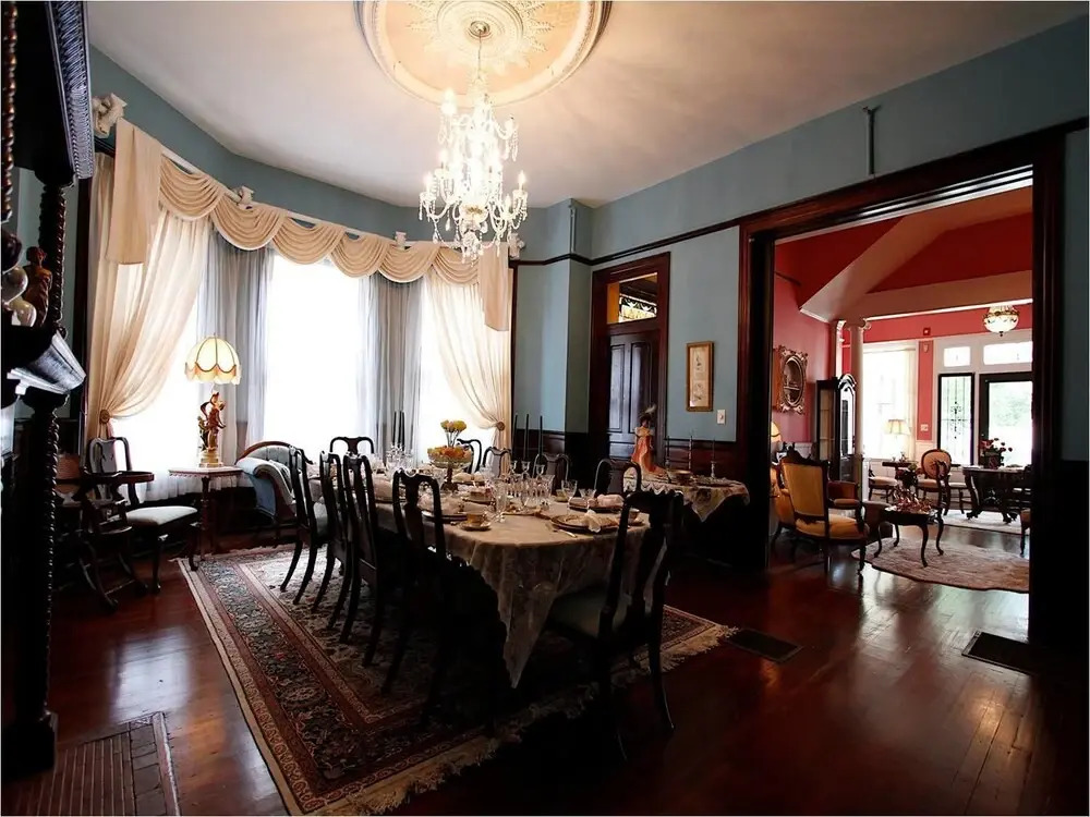 Hassinger Daniels Guest House