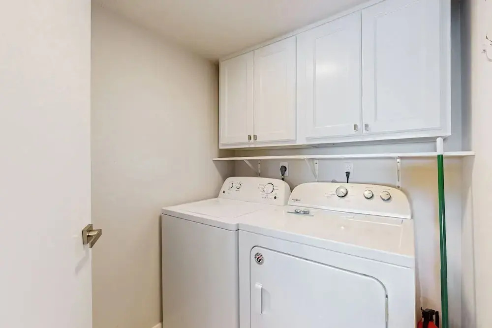 2BR w/ View & Resort Perks: Suntide III - Unit 907