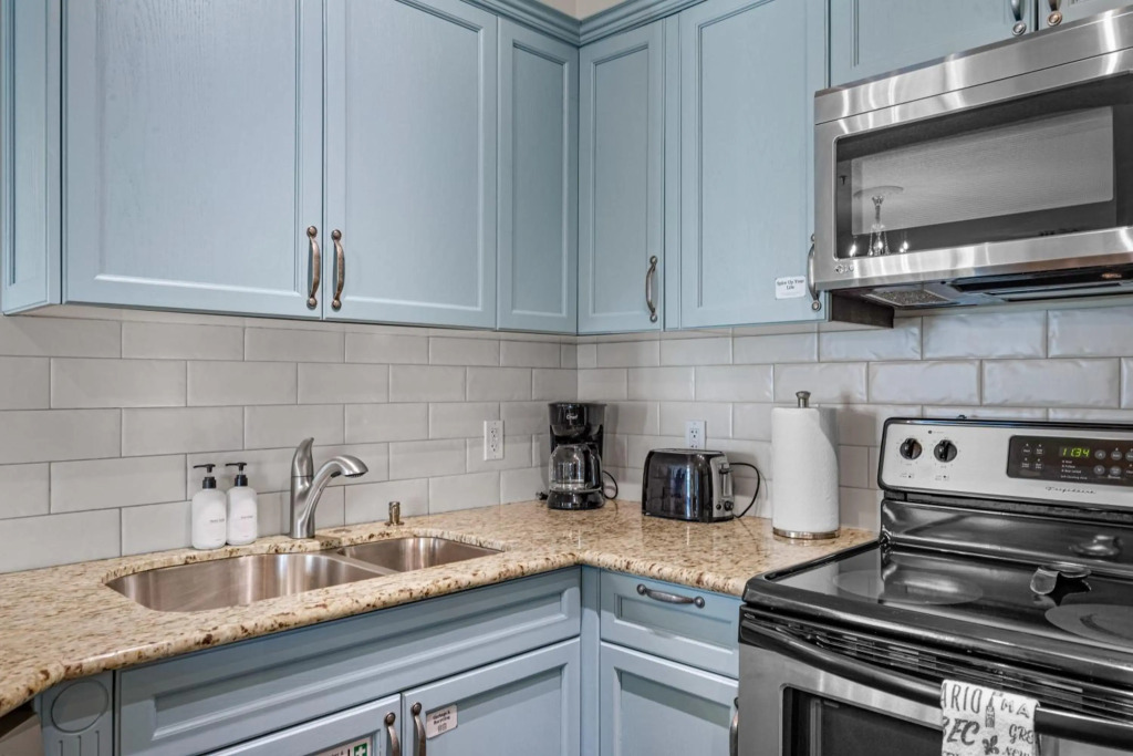 Newly renovated Blue Sky - Family Fun - 2 Bed -2 Bath