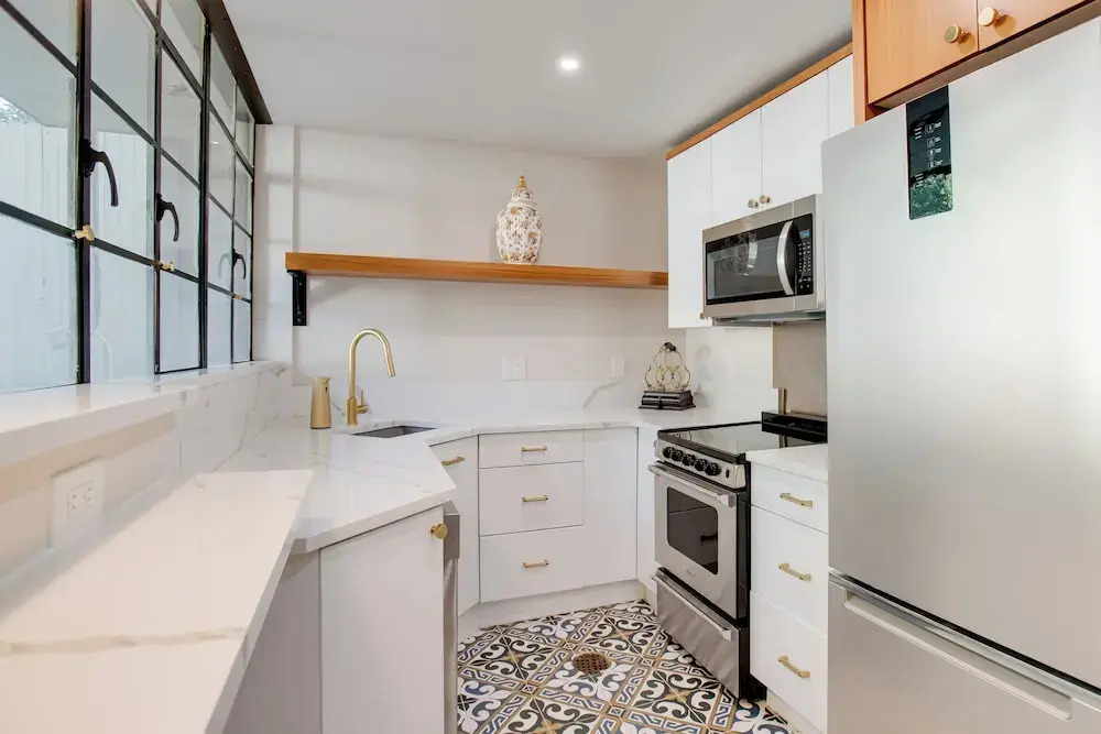 2 Mi to Dtwn: Walkable Cheesman Park Apt