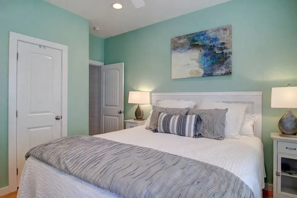 Best Little Shorehouse in Texas 4Br Home