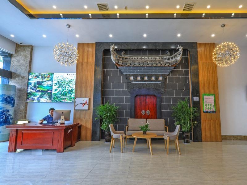 Vatica Huangshan Scenic Area Tangkou Town South Ga
