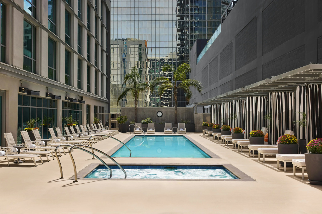 Carte Hotel San Diego Downtown, Curio Collection By Hilton