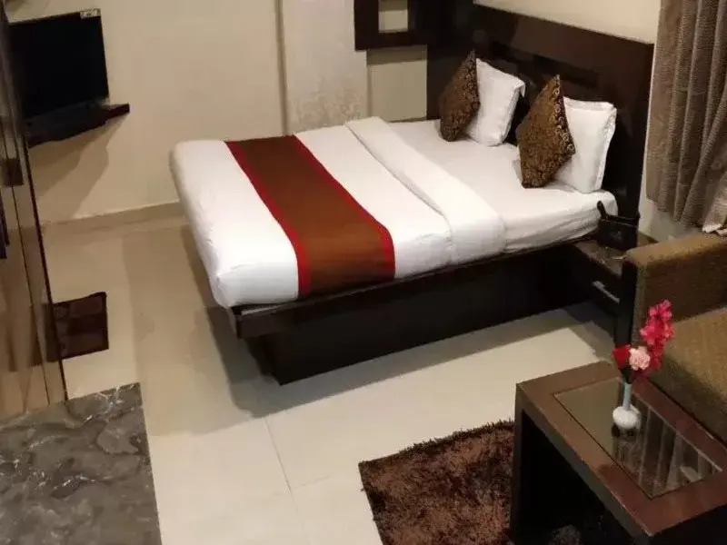 Hotel Apna Avenue