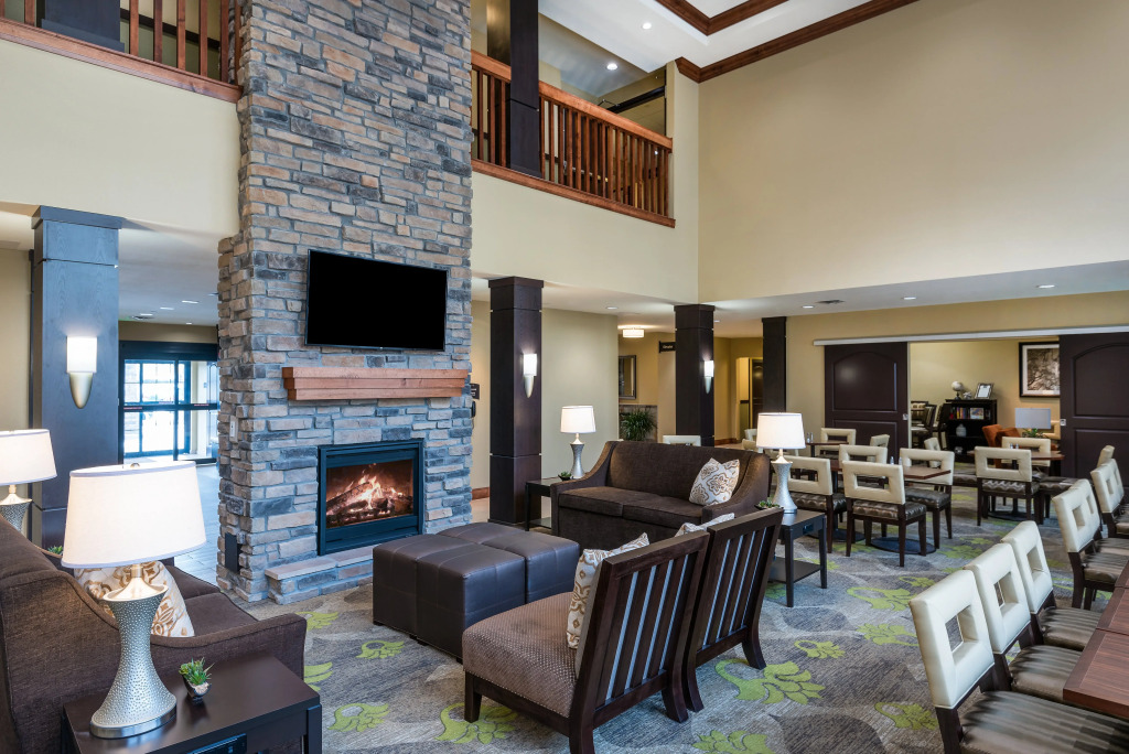 Staybridge Suites Eau Claire - Altoona by IHG