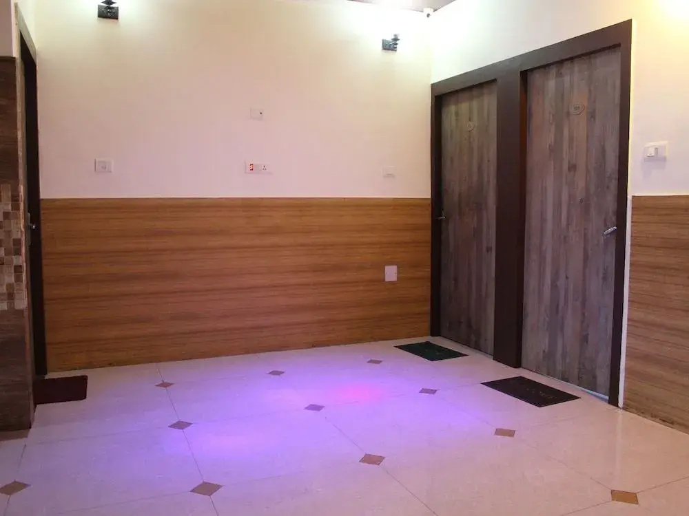OYO 3956 Home Stay Punjabi Handi