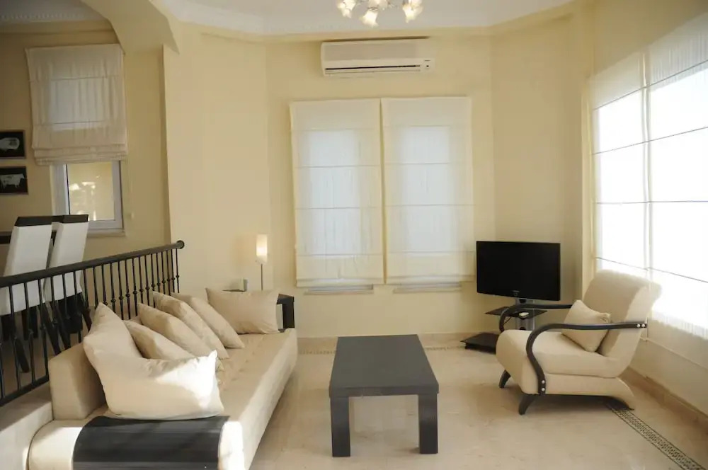 Gold City 3 bedroom Villa 1