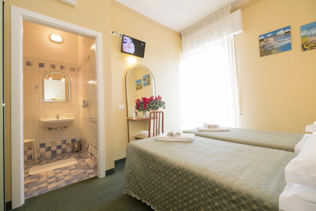 Hotel Crosal