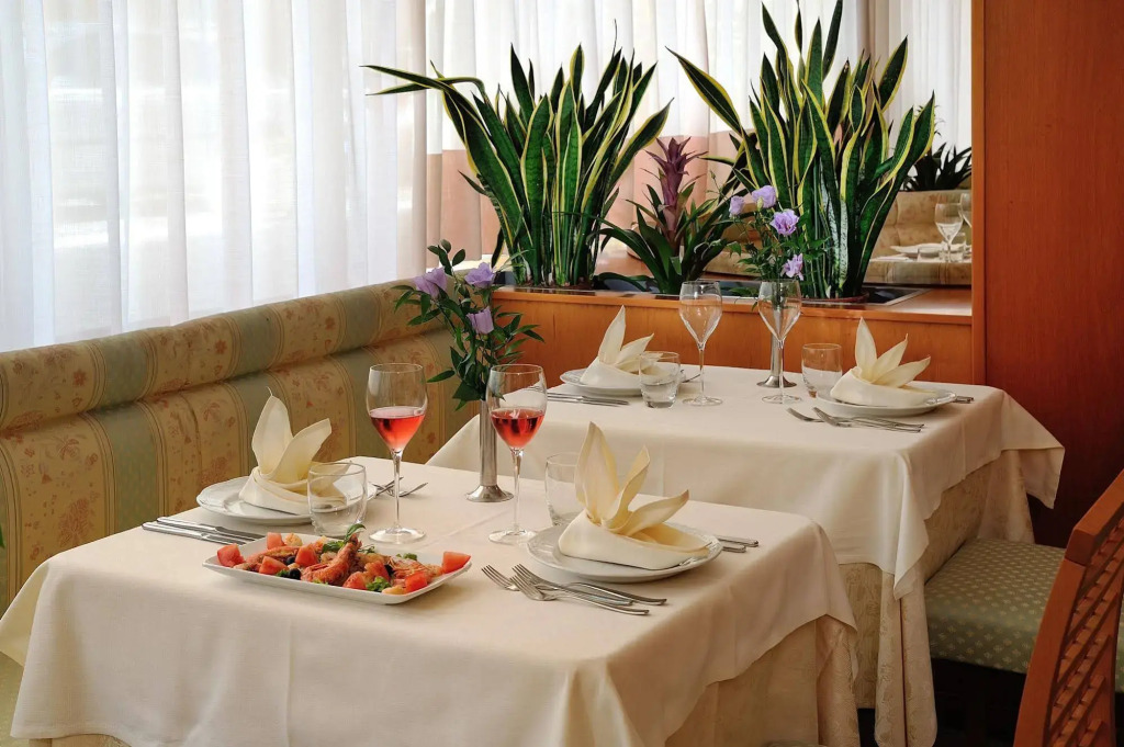 Hotel Helios