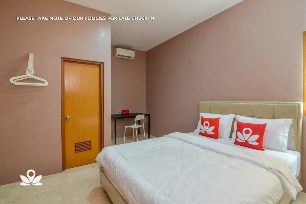 ZEN Rooms Basic Meruya Selatan