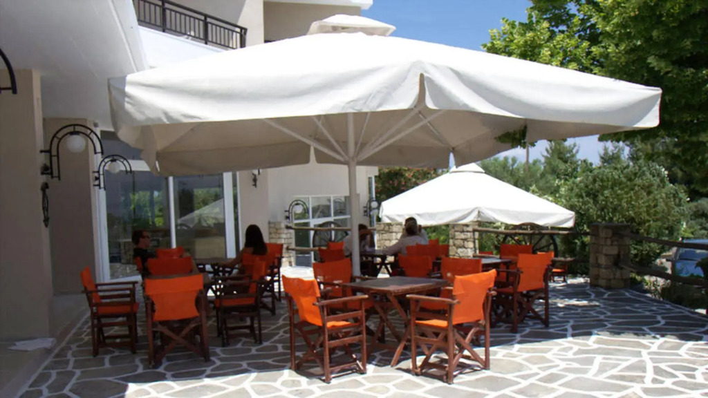 Hotel Pashos