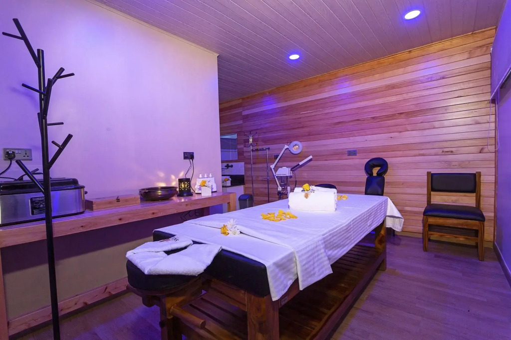 Saggys Suites Hotel & Spa