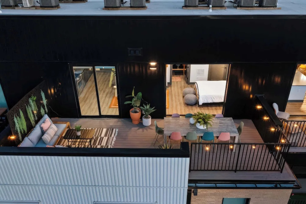 The Penthouse - 3BR Rooftop - Downtown Nashville