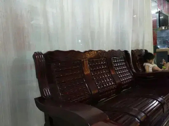 Xinyi Hotel, Bama